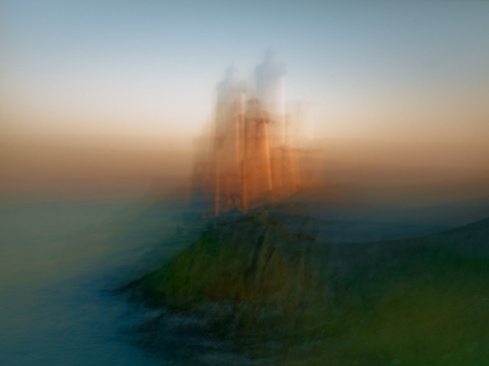 Bretagne, Brittany, ICM, Intentional camera movement, sunset, seascape, paysage marin, mer, ocean océan, sea, phare, lighthouse, Petit Minou