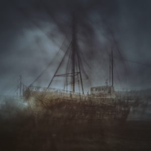 Bretagne, Brittany, Breizh, BZH, bateau, fantôme, cimetière, boat, cemetery, dark, maléfique,