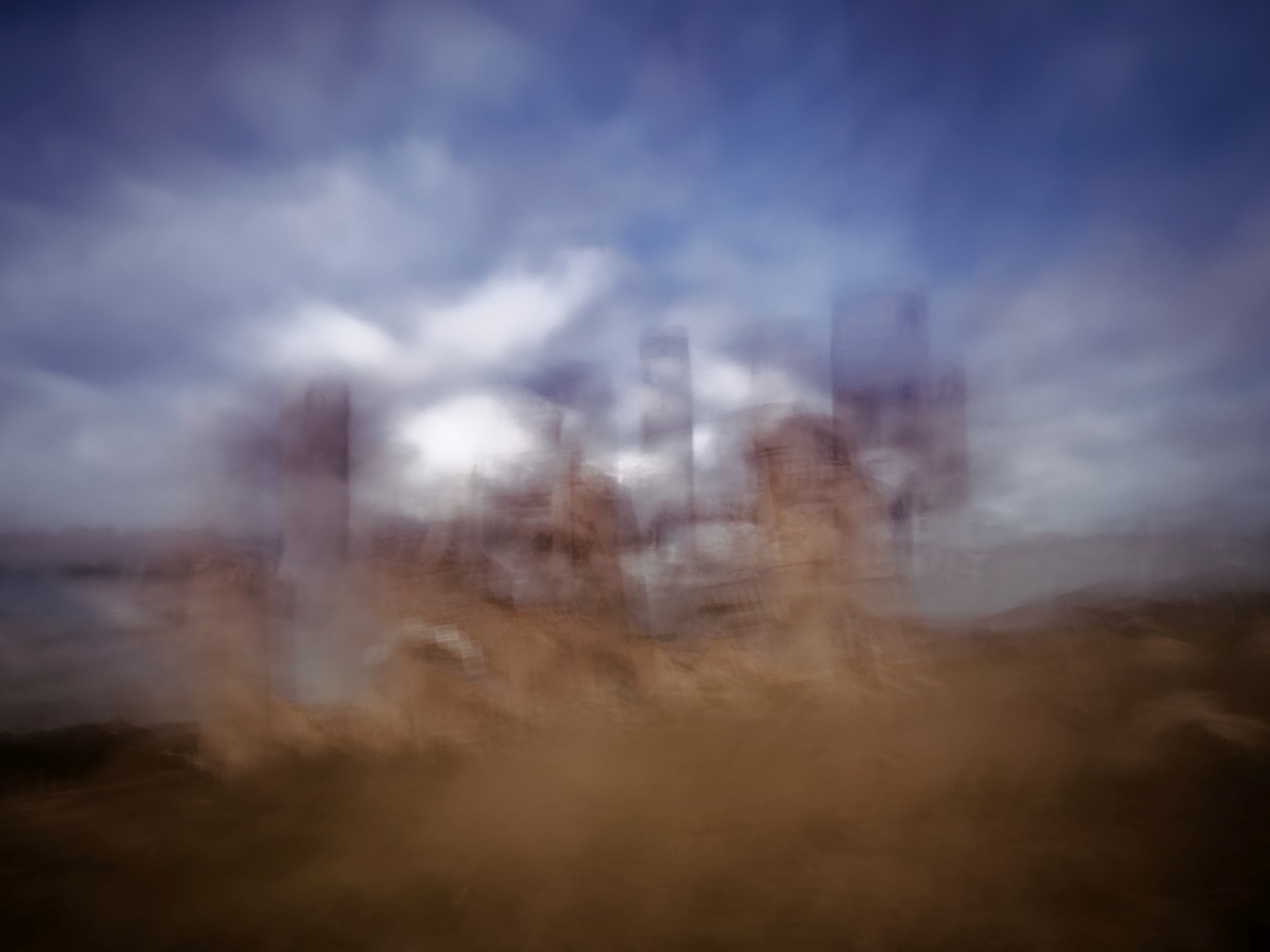 Bretagne-paysage-abstrait - Visions troublées 15 1600×1200 Erreurs, bazar, illisible, photographie ICM, traitement trop poussé, image ratée
