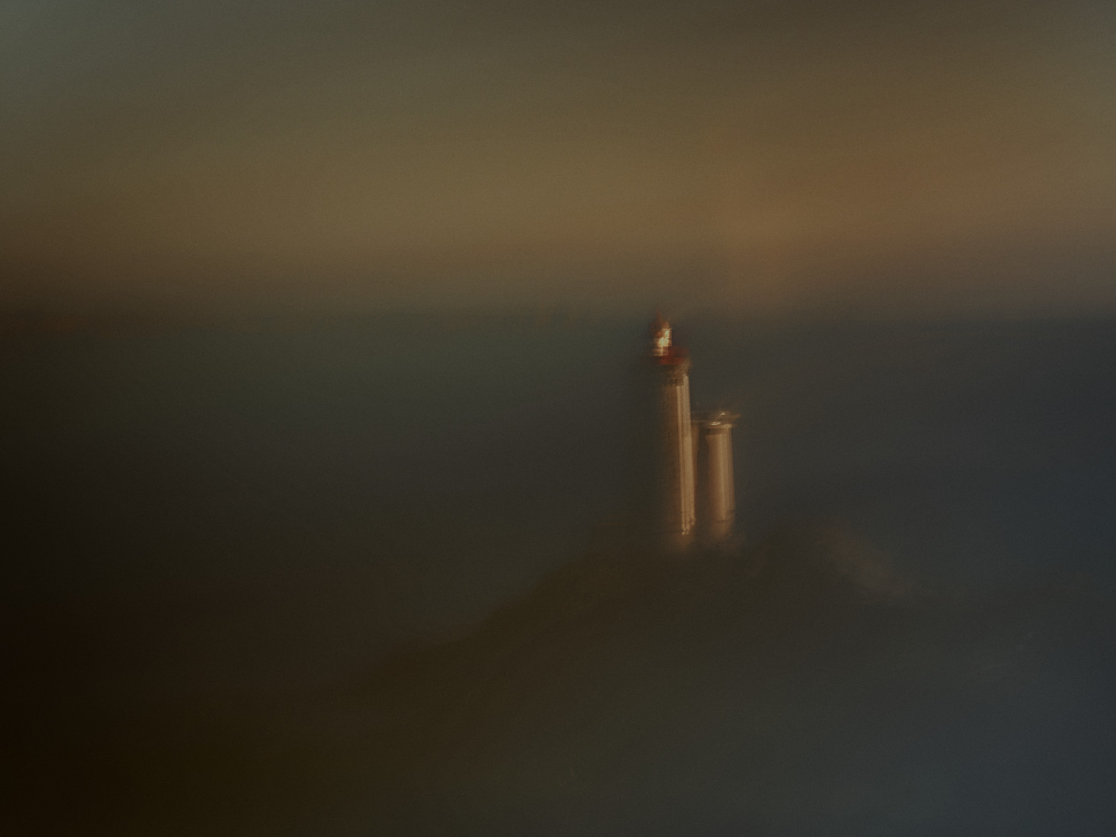S'échapper de la nuit S'échapper de la nuit, Manu Munier Photographie, photographies abstraites et impressionnistes, petits pois à l'indienne sauce au curry,