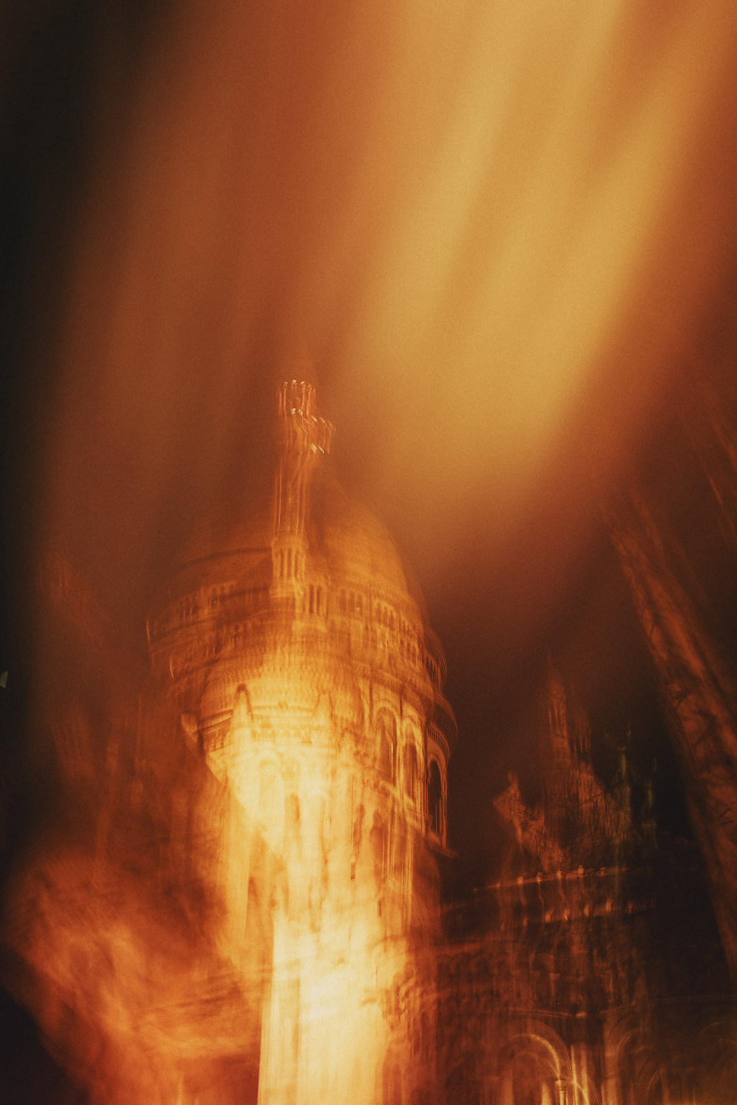 Le feu sacré. Manu Munier Photographie, photographies abstraites et impressionnistes. Tirages fine art en série limitée numérotés et signés.